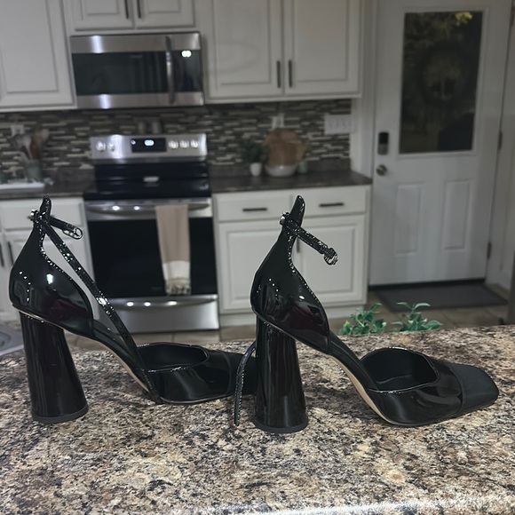 Sam Edelman Black Chunky Heel Sandals - Picture 4 of 4